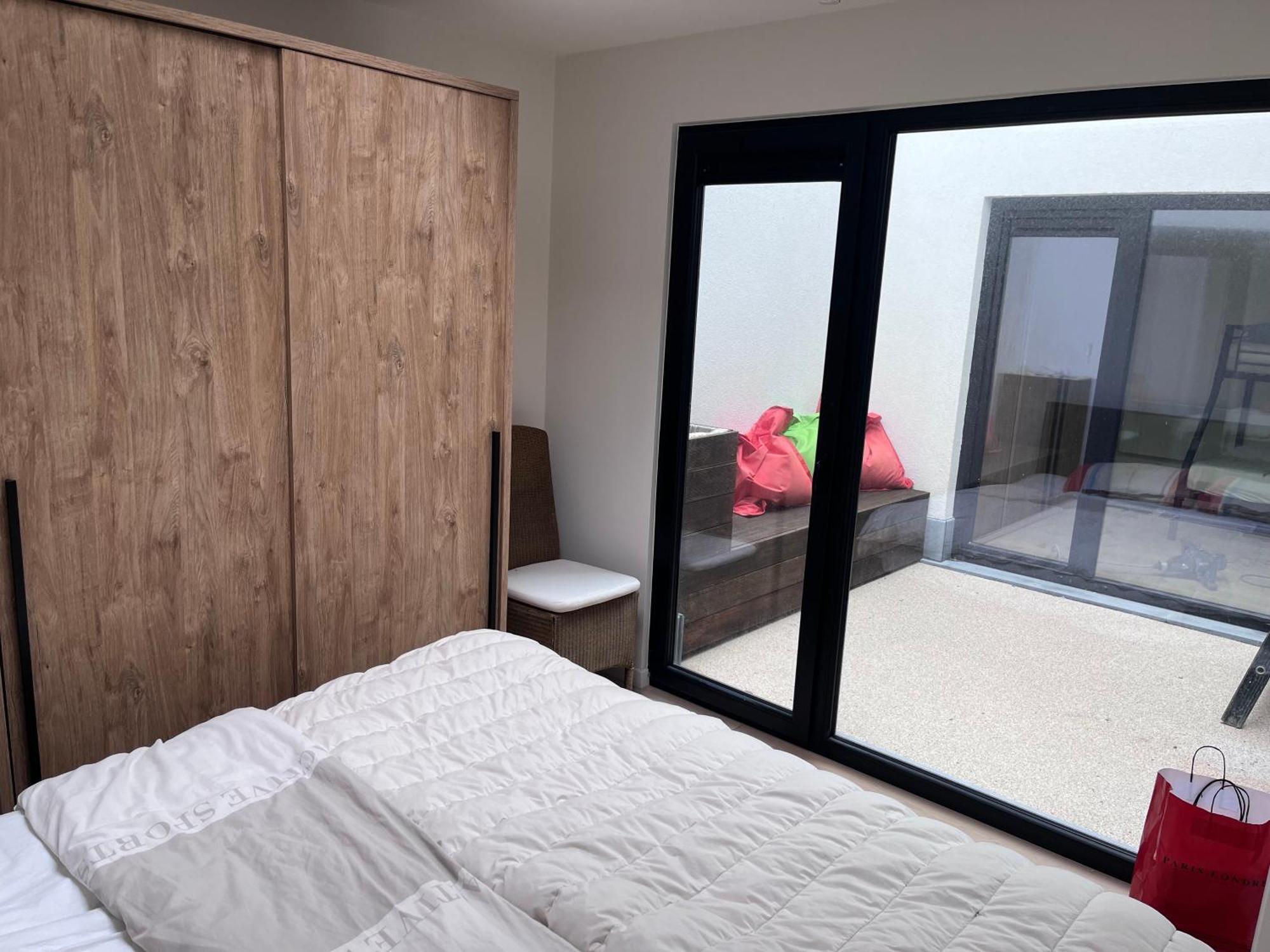 New Bright 180m2 Appartement,100m From The * Middelkerke