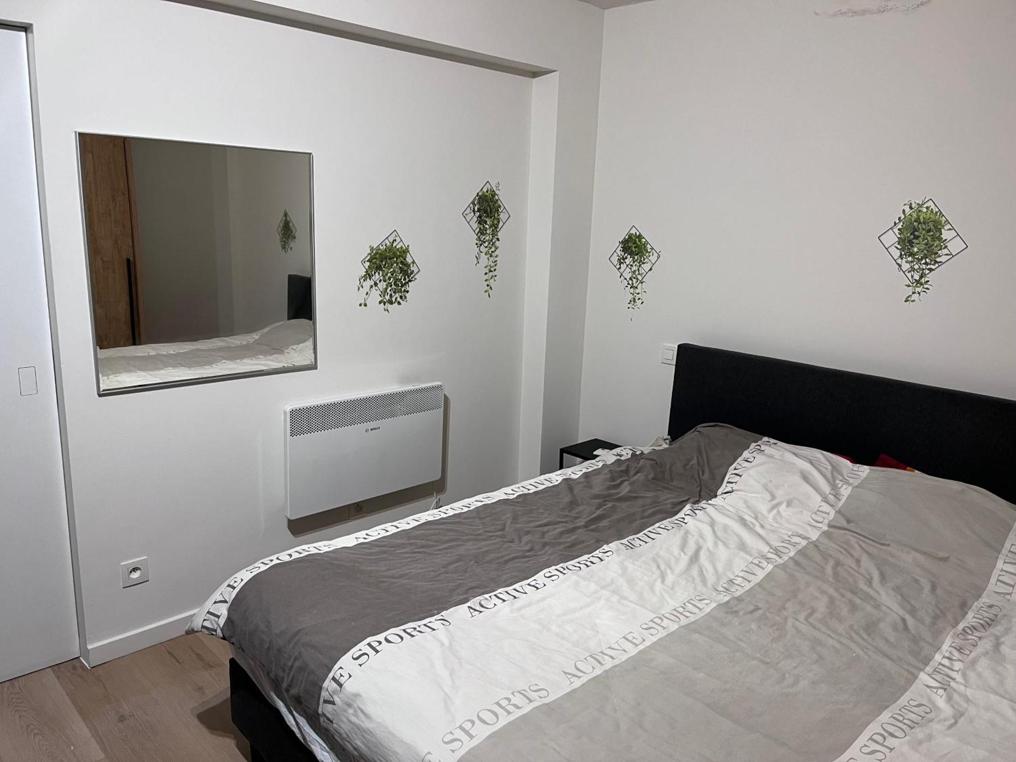 New Bright 180m2 Appartement,100m From The Appartement *